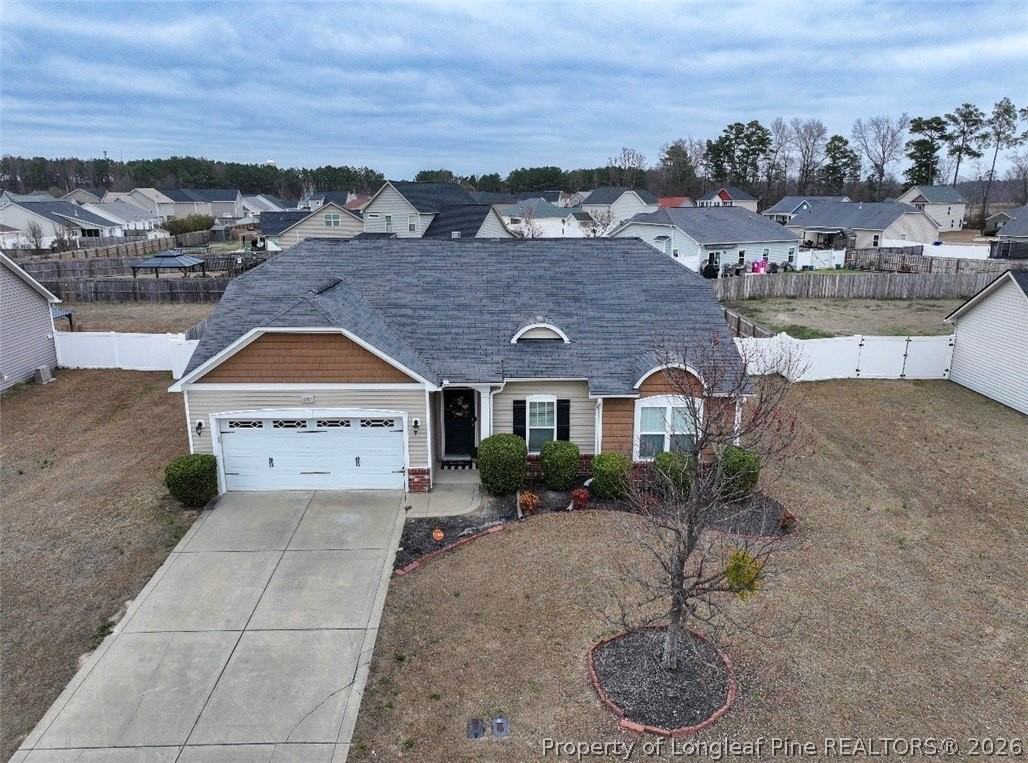 601 Collinwood Dr - Photo 3 of 20