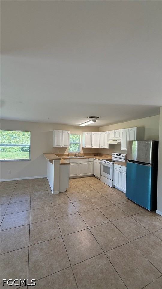 202 Hightower Ave S - Photo 2 of 17
