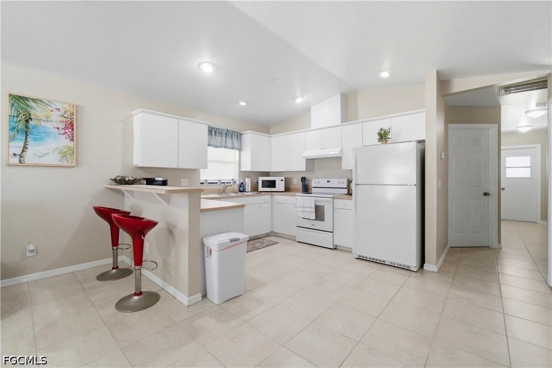 1712 Sw Santa Barbara Pl - Photo 2 of 16
