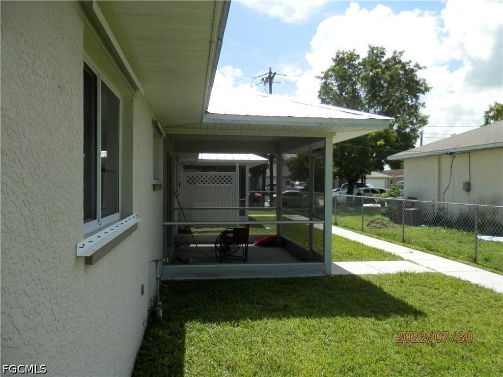 2410 Ne 6th St - Photo 2 of 20