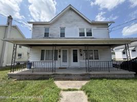 featured image of 829 831 Albert Street