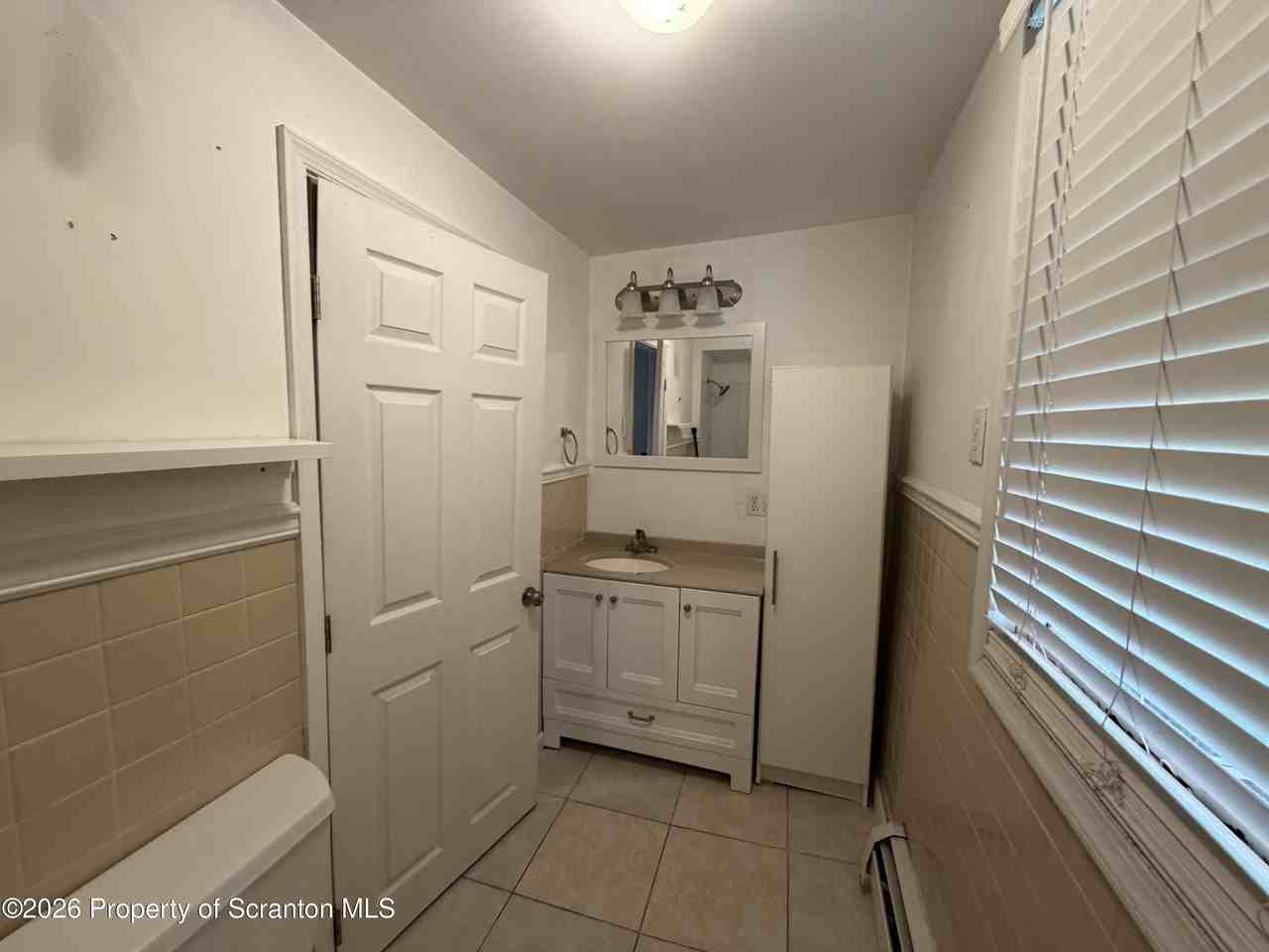 829 831 Albert Street - Photo 5 of 14