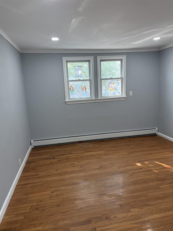 188 Prospect Ave #1 - Photo 6 of 9
