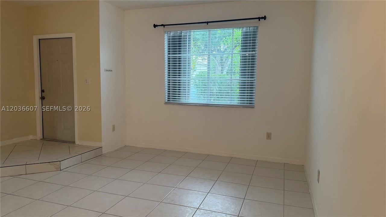 8340 Nw 10th St #1G - Photo 3 of 21