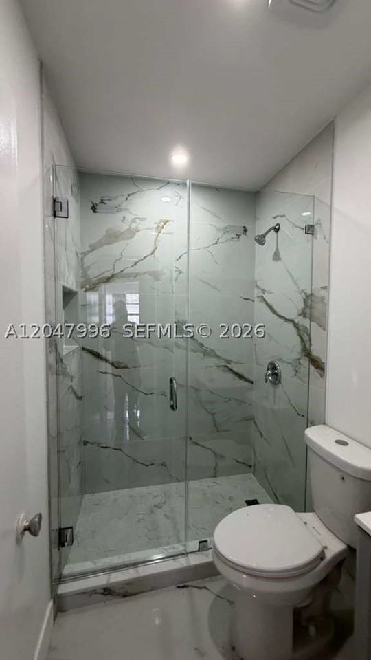900 W 50th Pl - Photo 5 of 7