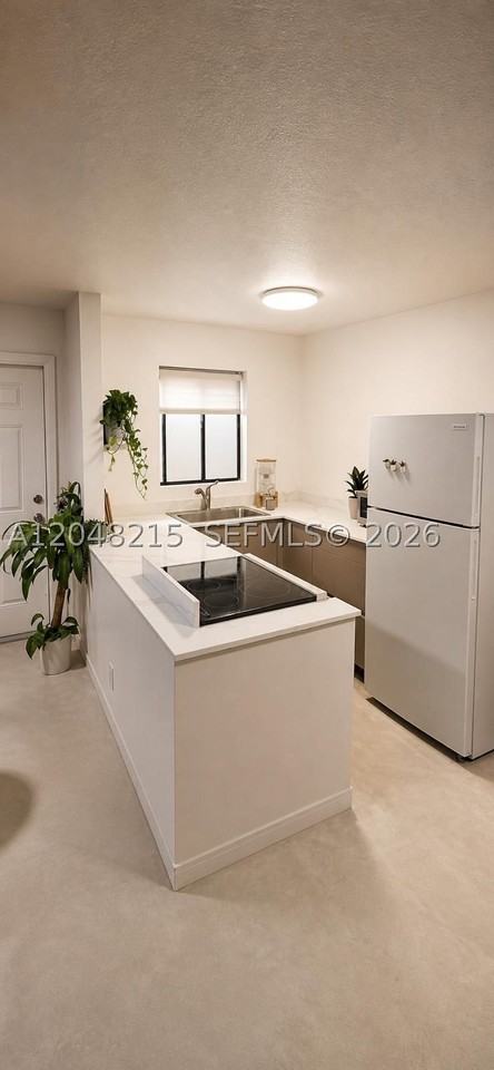 3501 Van Buren St #6