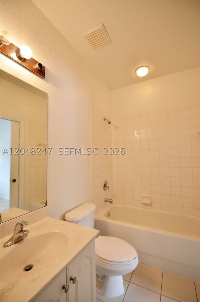 6059 Sw 19th Ct #6059 - Photo 7 of 22