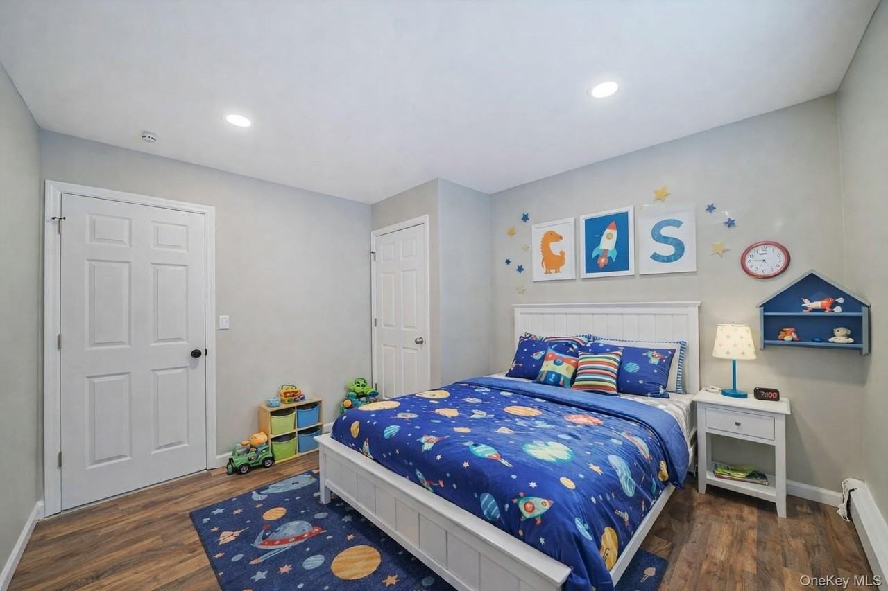 130 5th Ave - Photo 7 of 10