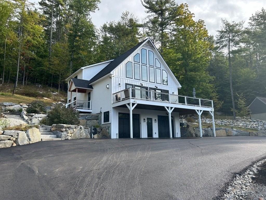62 Old Hubbard Rd