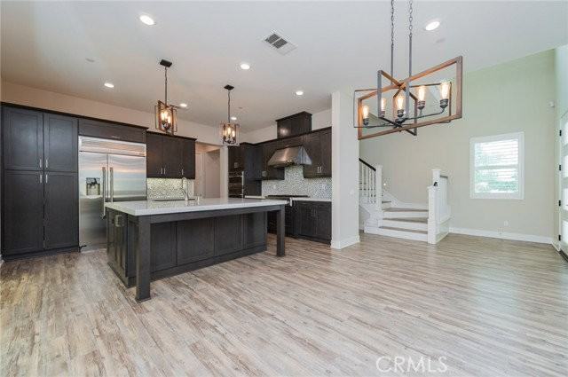 123 Stellar - Photo 5 of 8