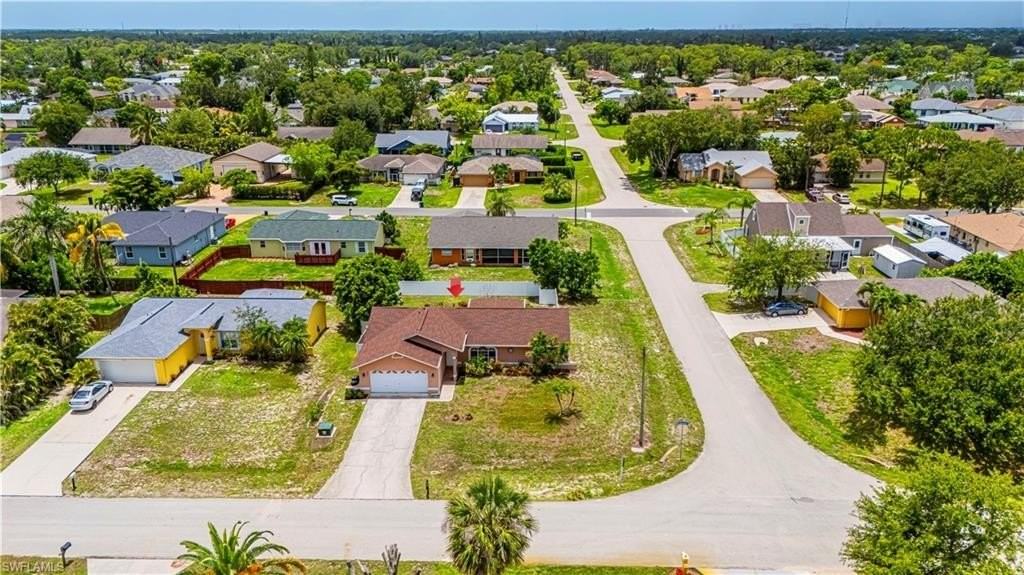 9084 Caloosa Rd - Photo 2 of 32