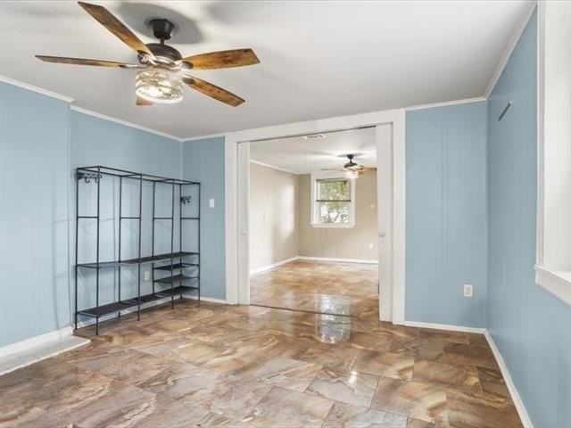 504 Diana St - Photo 6 of 14