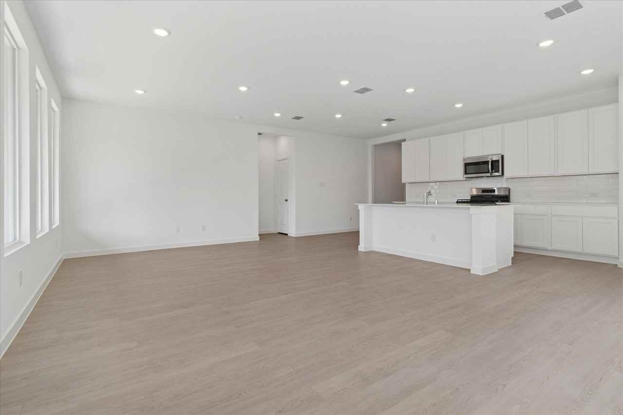 1805 Alpine Larch Ln - Photo 6 of 27