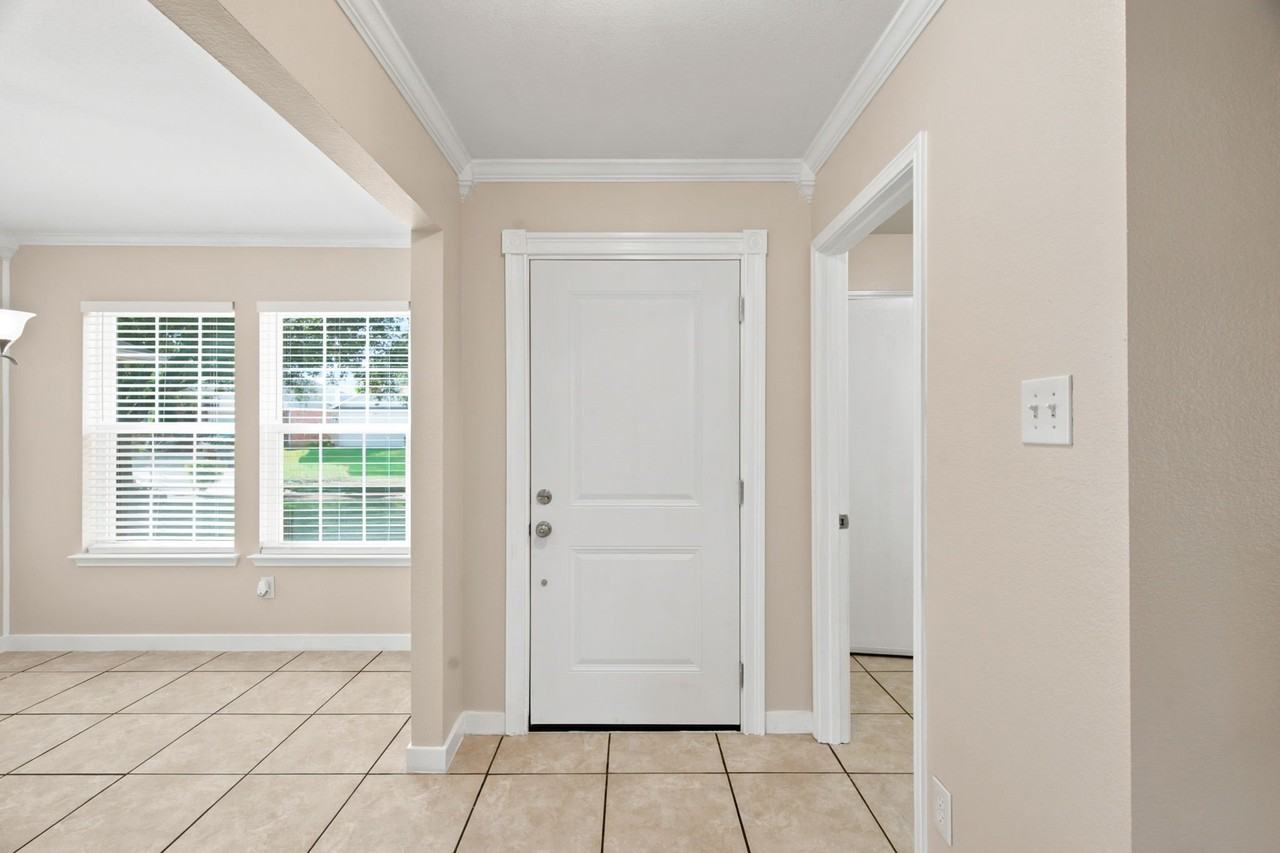8475 Widgeon Way - Photo 4 of 38