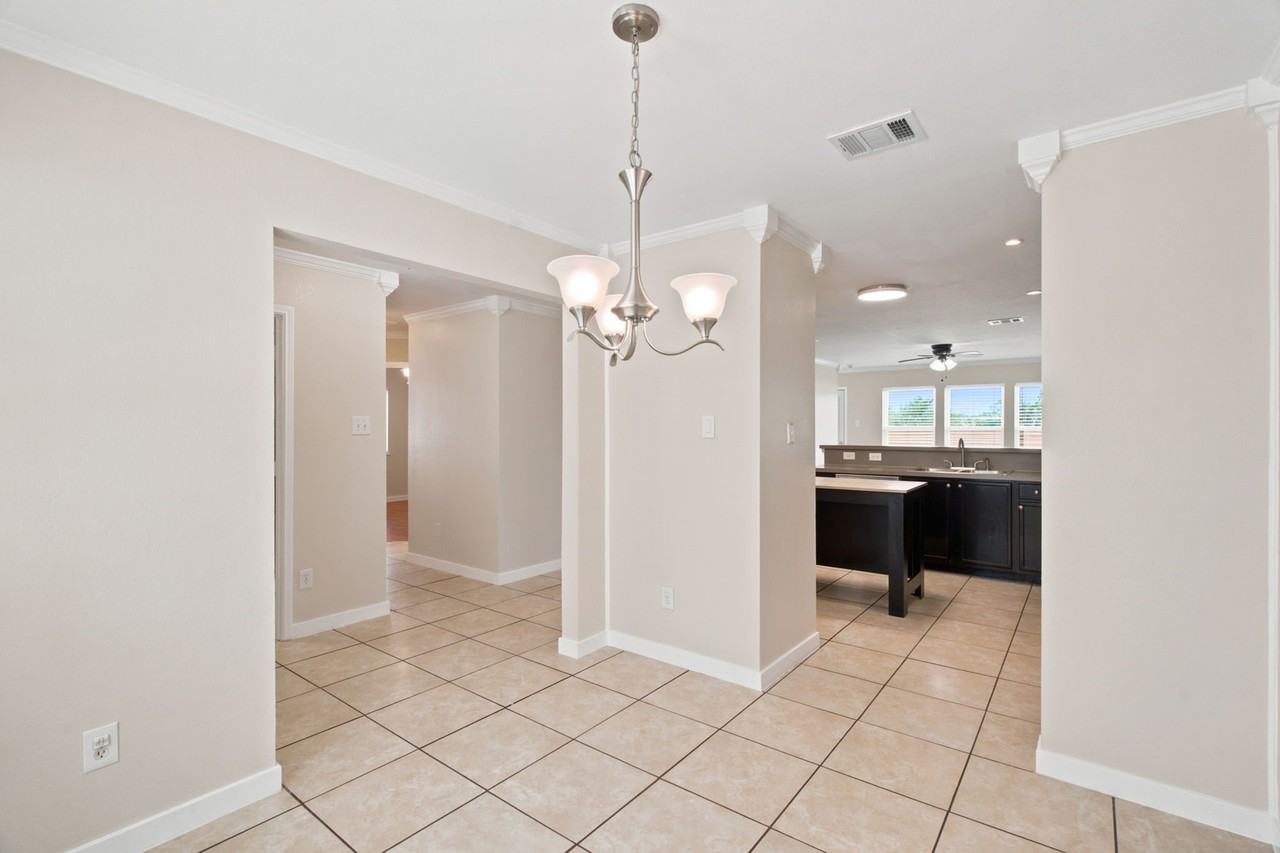 8475 Widgeon Way - Photo 6 of 38