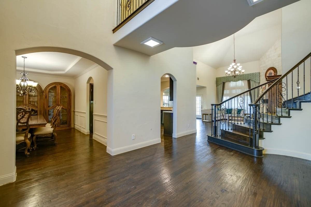 13038 Montfair Blvd - Photo 4 of 26