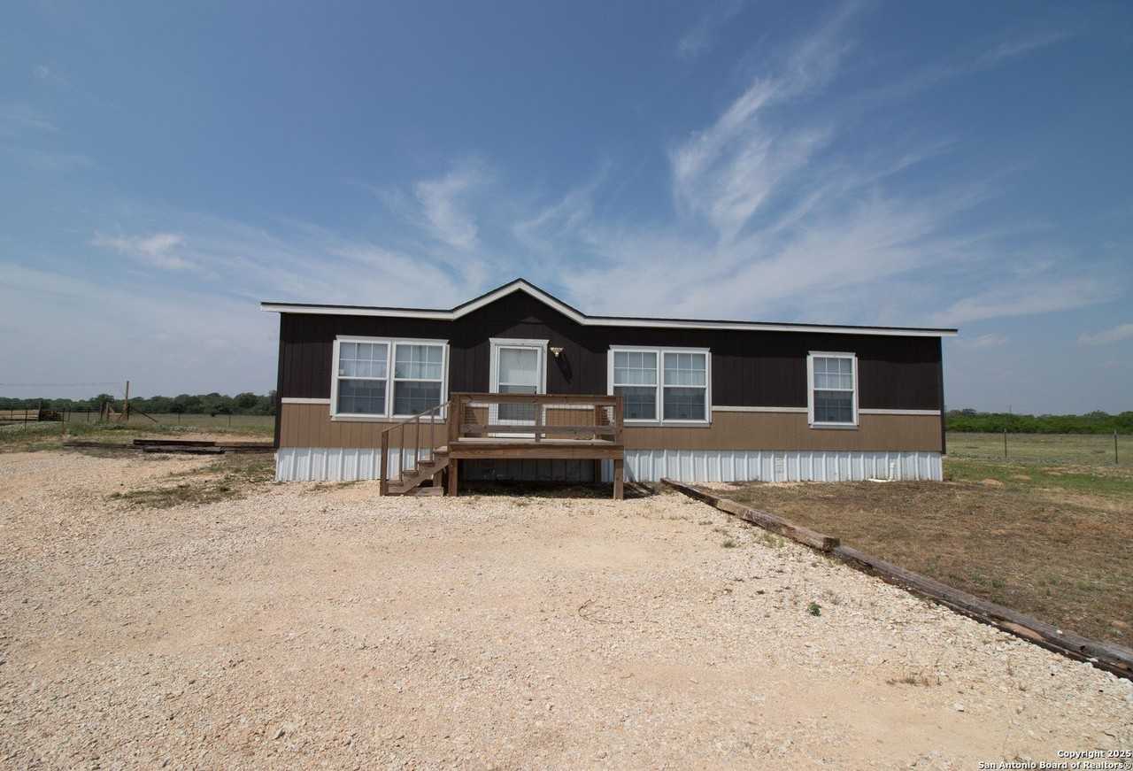 254 County Road 406 - Photo 2 of 20