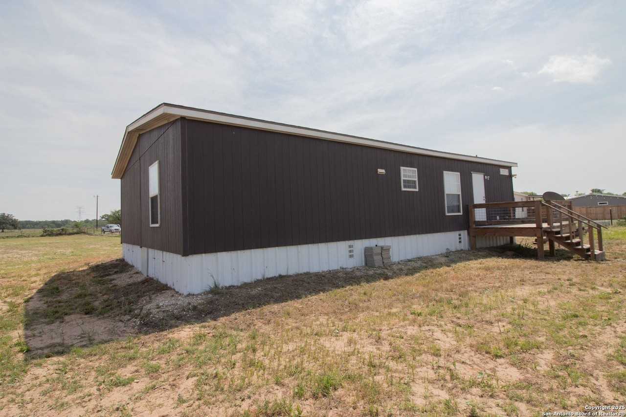 254 County Road 406 - Photo 5 of 20
