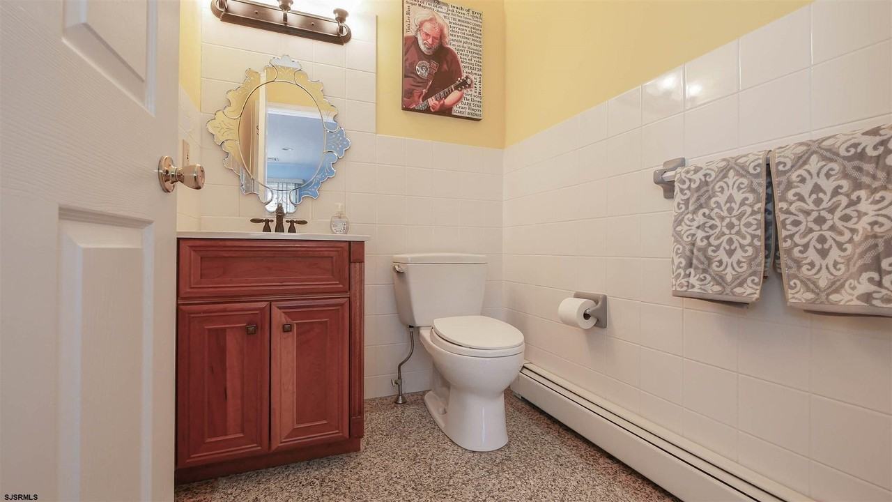 10 N Adams Ave #3 - Photo 7 of 19