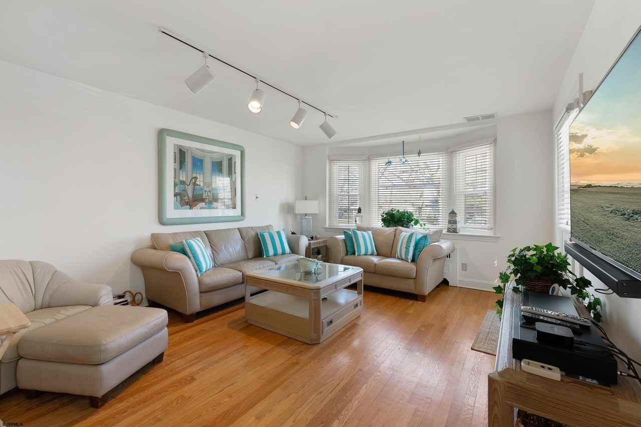 4 S Brunswick Ave - Photo 7 of 36