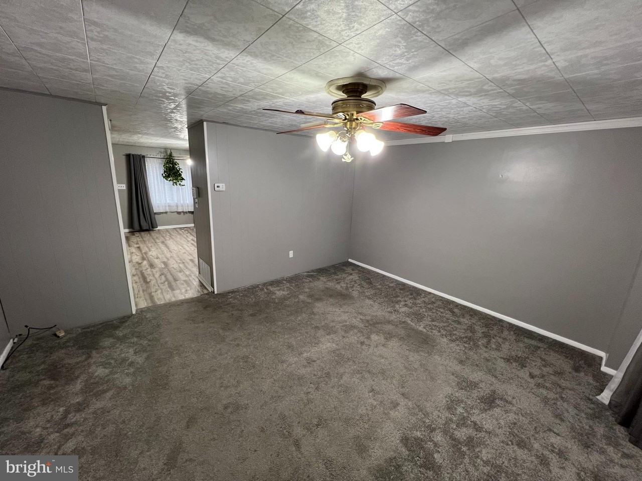 8104 Mid Haven Rd - Photo 2 of 9