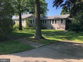 171 N River Dr - Photo 1 of 1