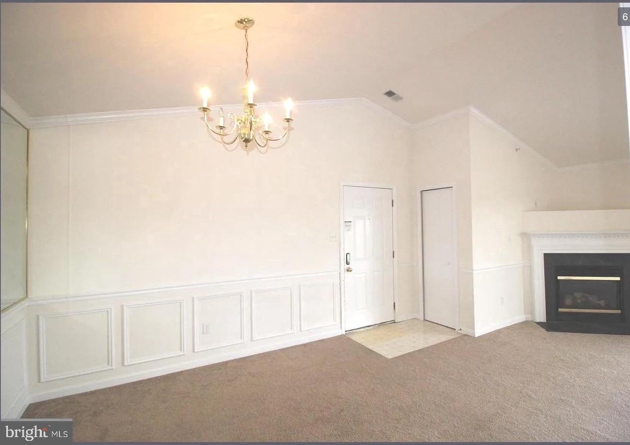 152 Brookland Ct Apt 10 #10 - Photo 7 of 22