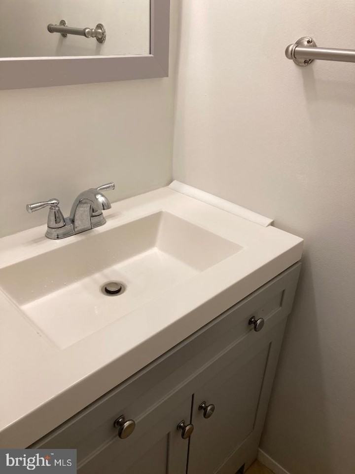4326 Rolling Stone Way - Photo 3 of 13