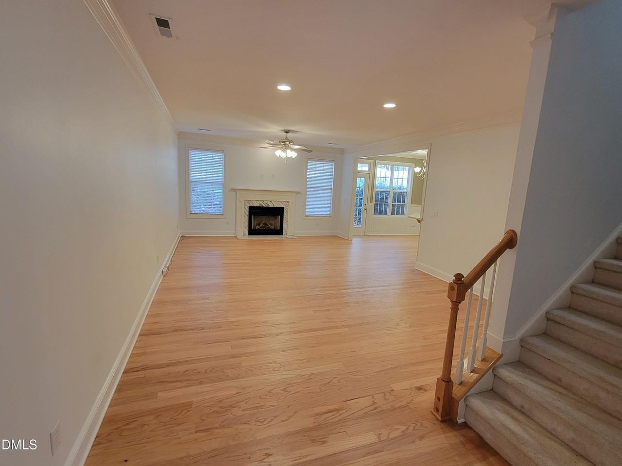 4044 Barton Park Pl - Photo 3 of 20