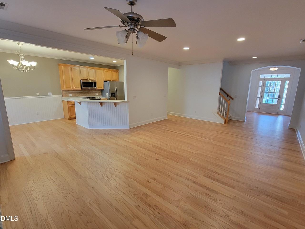 4044 Barton Park Pl - Photo 5 of 20