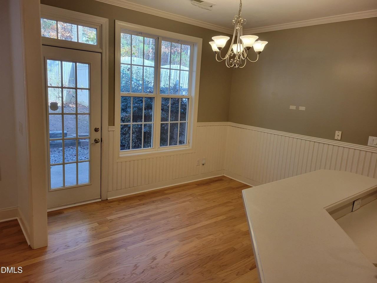 4044 Barton Park Pl - Photo 6 of 20