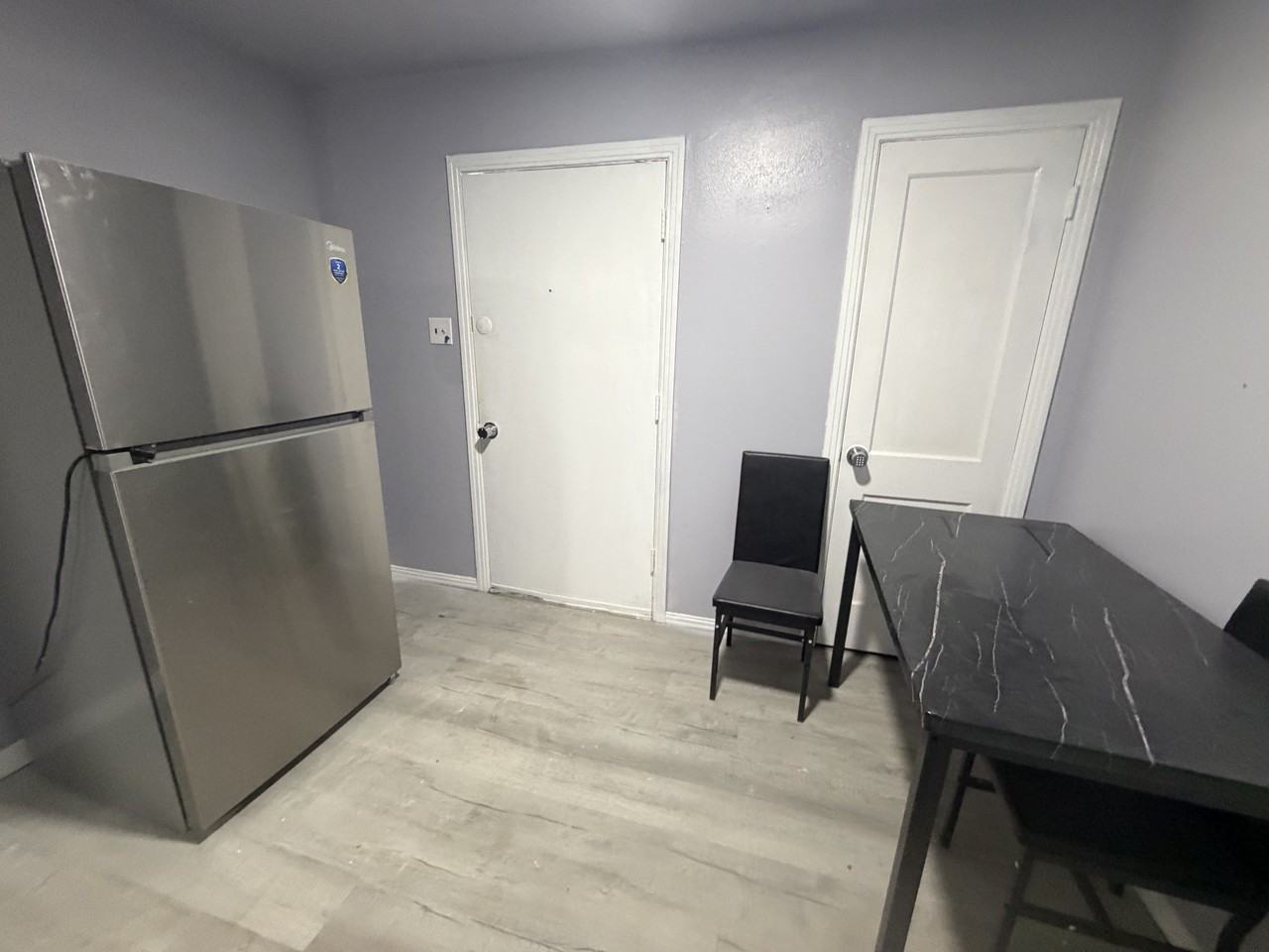 510 Gay St #1 - Photo 4 of 34
