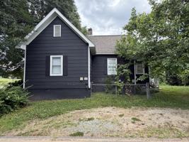 featured image of 615 W 2nd Ave #1