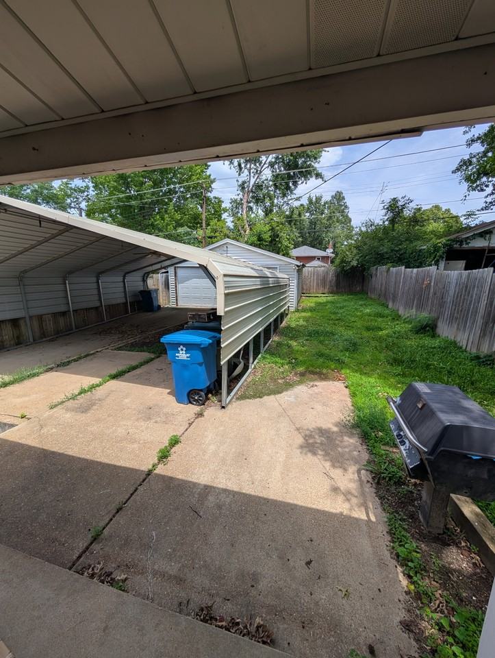 9035 Bessemer Ave #1 - Photo 4 of 21