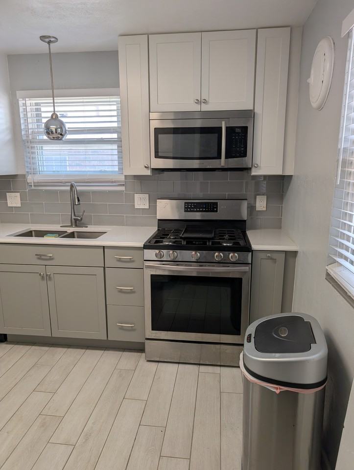 9035 Bessemer Ave #1 - Photo 6 of 21