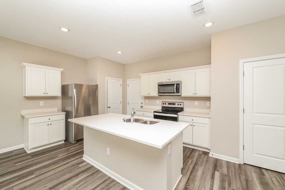 2052 Harris Hawk Ave - Photo 7 of 17