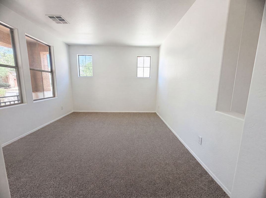3299 E Tyson St - Photo 4 of 11