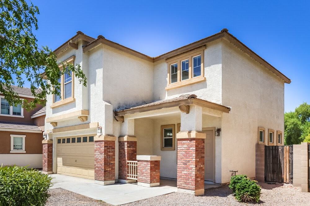 1306 S 119th Dr - Photo 4 of 17