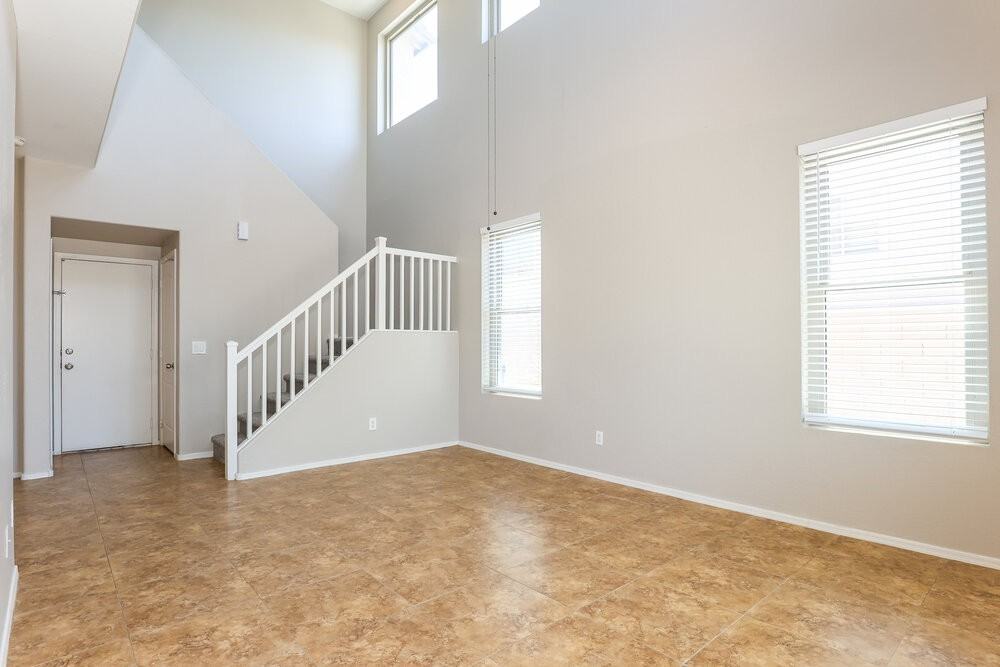 16806 S Magenta Rd - Photo 4 of 17