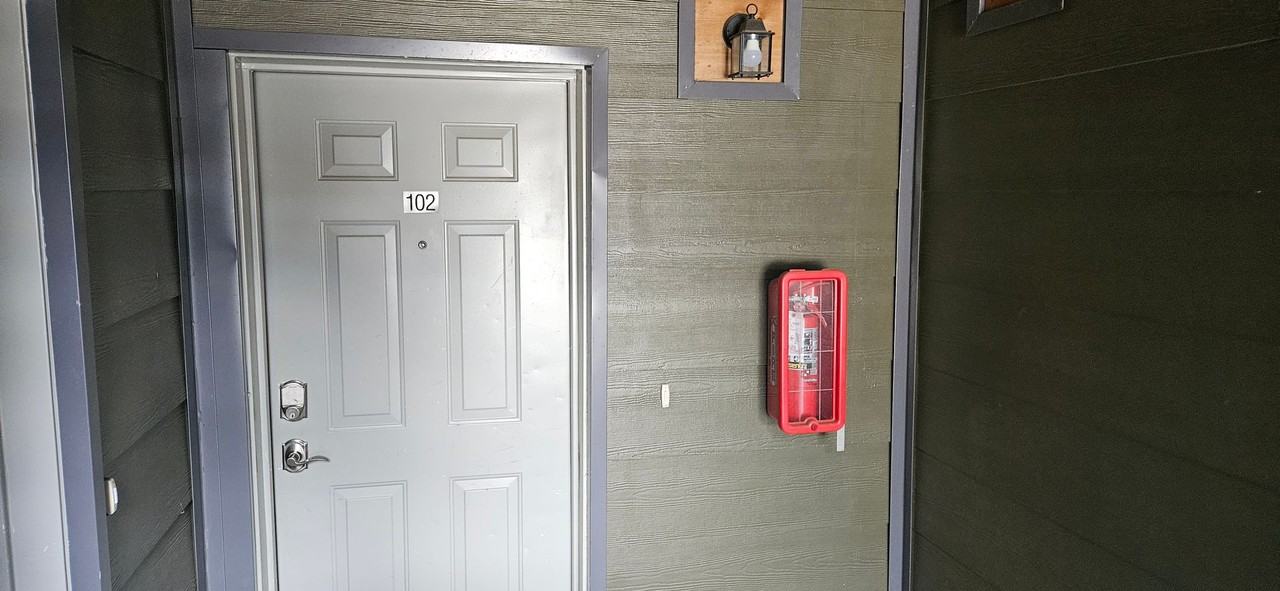 1026 W 1st St Unit A102 #A102 - Photo 3 of 13