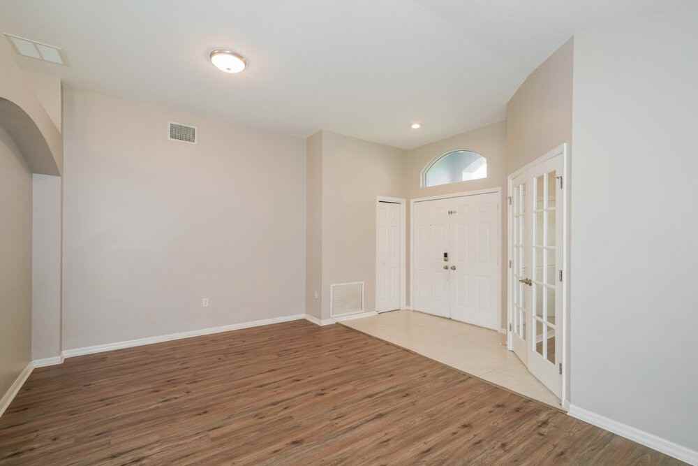 29551 Morwen Pl - Photo 3 of 16
