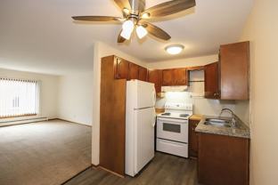 Lynn Ave Apartments - Photo 1 of 1