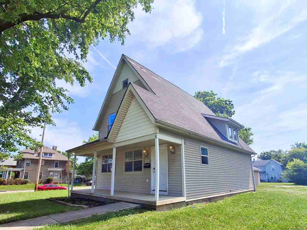 1306 S Limestone St - Photo 3 of 18