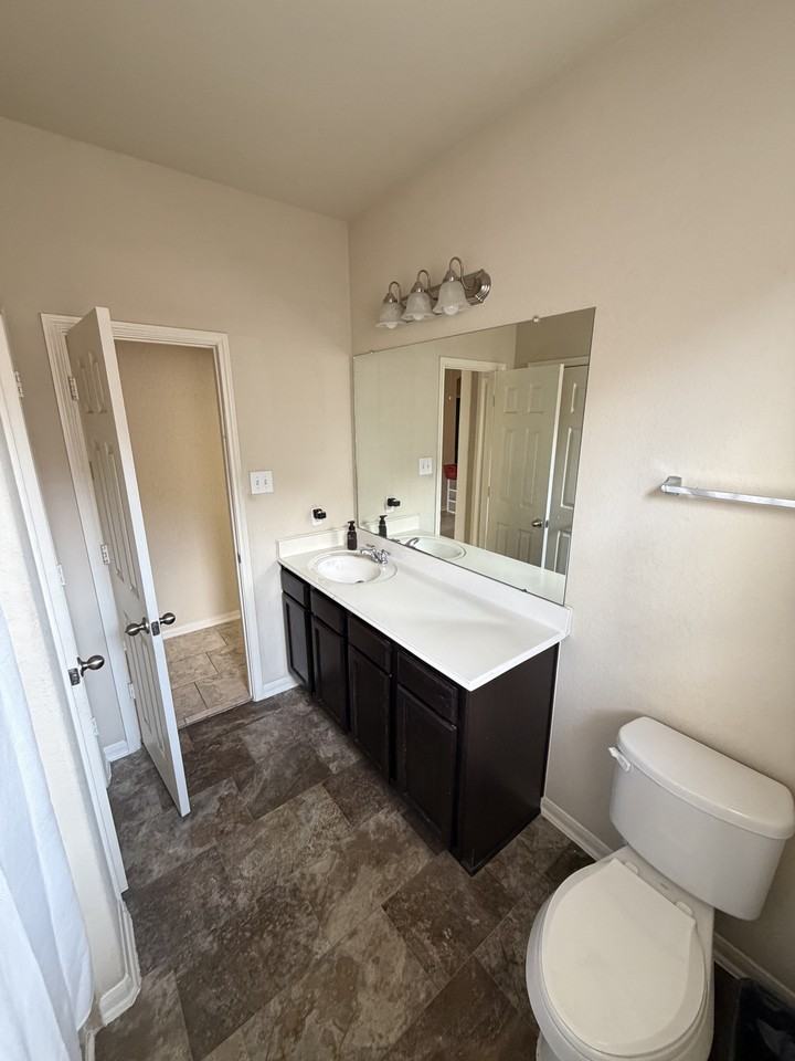 Garden Ridge Court - Photo 4 of 13