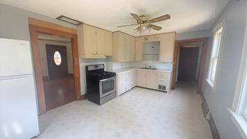 featured image of 1005 S 5th Ave
