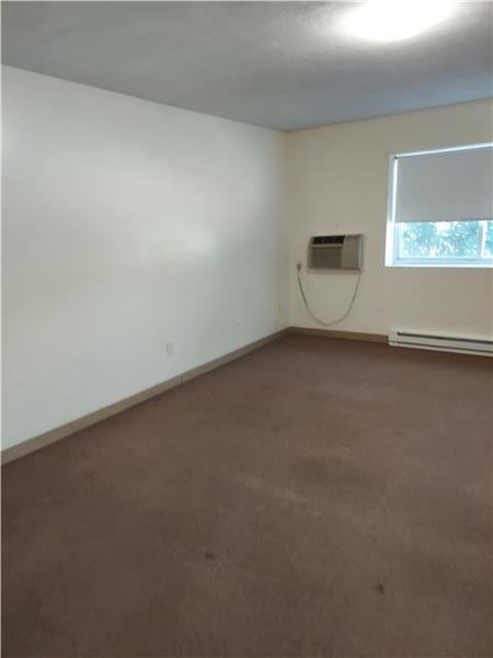 25 Brooks Ave #22 - Photo 6 of 8
