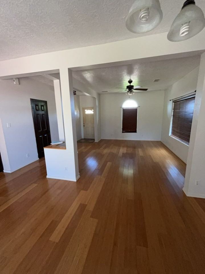 429 Tome Hill Ave Se - Photo 4 of 25