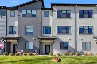 Modern 4 Bed / 3 Bath Home in American Fork | Pool + Pickleball - Photo 1 of 1