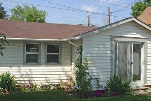 141 1/2 Broadwater Ave - Photo 1 of 1