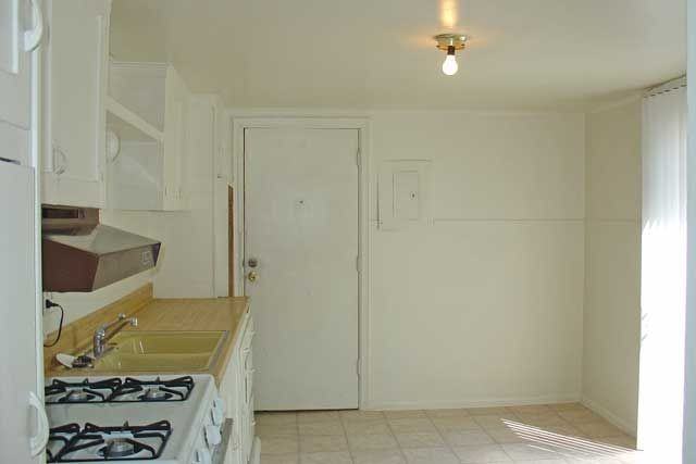 141 1/2 Broadwater Ave - Photo 4 of 6